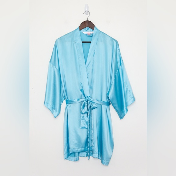 Victoria’s Secret Satin Bridal Robe Something Blue Aqua Wedding Pockets Short OS - Picture 1 of 3